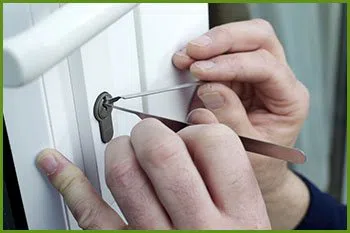 Neighborhood Locksmith Services Saint Paul, MN 651-346-0604 - 3-cheap-locksmith-near-me